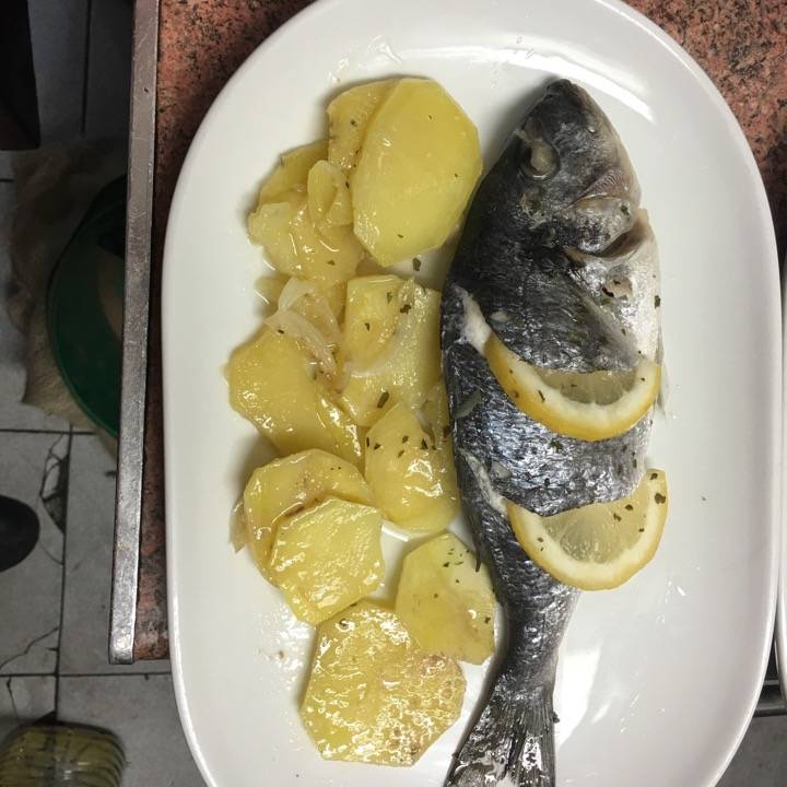 Dorada al horno - TRAGO'S 